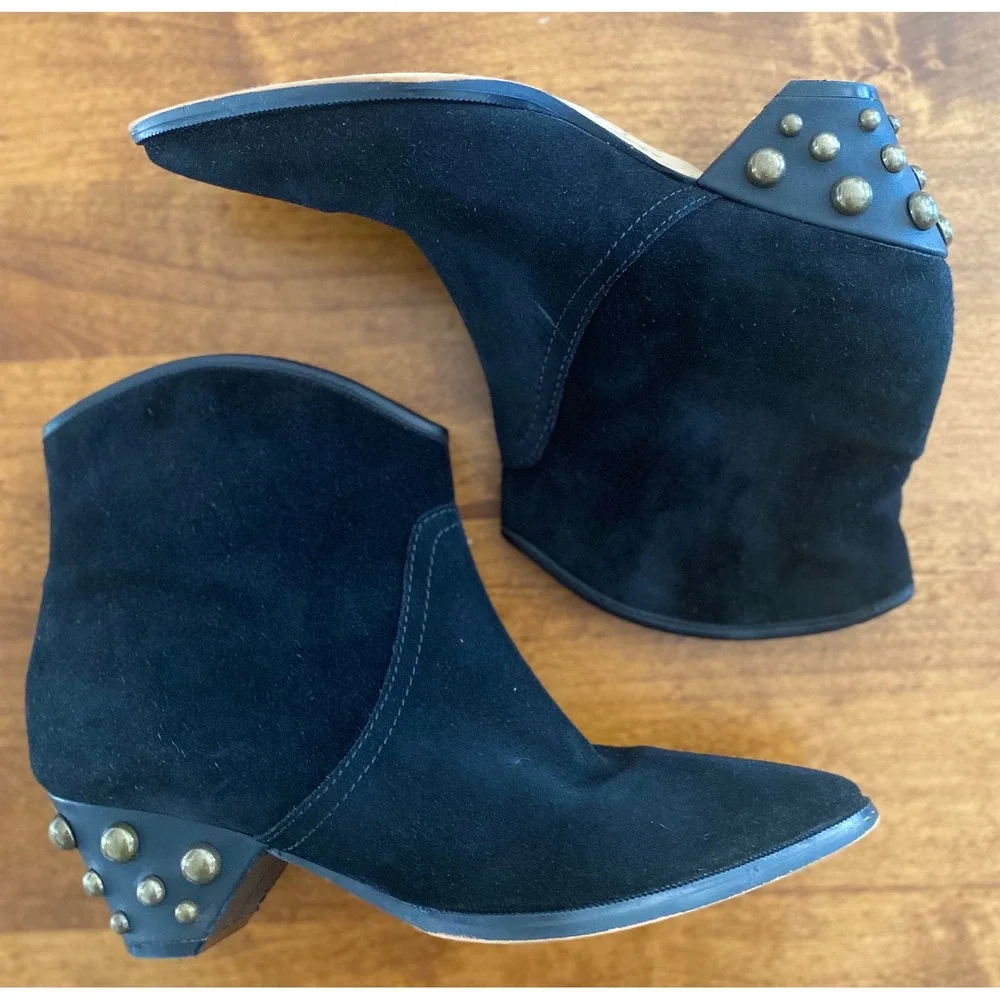 Marc Fisher LTD Rippa Black Suede Studded Heel Booties Womens 6.5M Ankle Boots