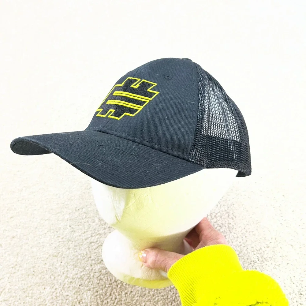 Outdoor Cap Trucker Hat Mens OSFM Black Yellow Logo‎ Snapback Mesh Baseball Cap