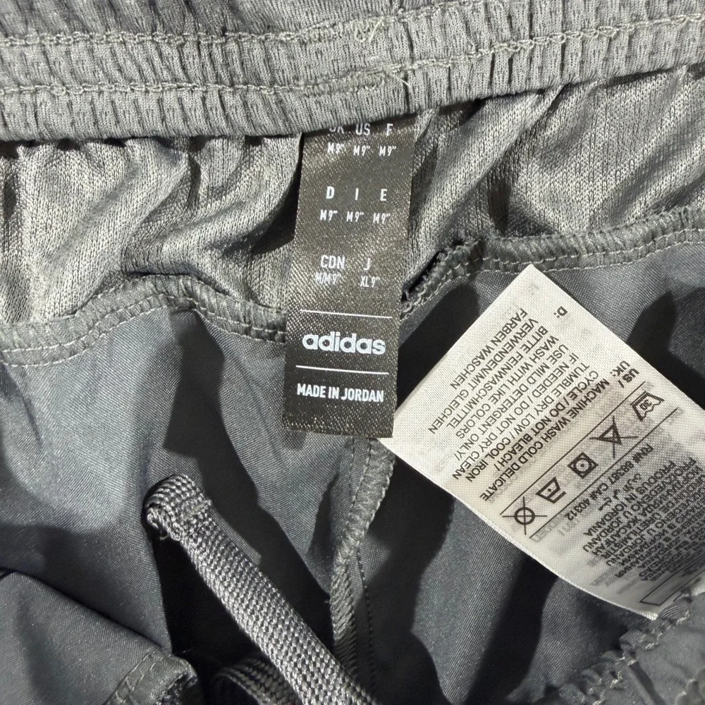 adidas tr es