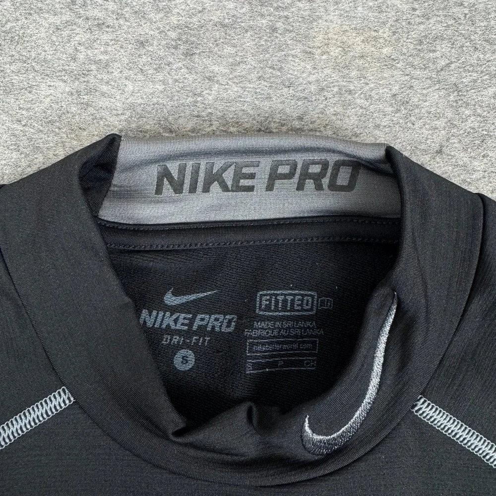 Nike business mock no