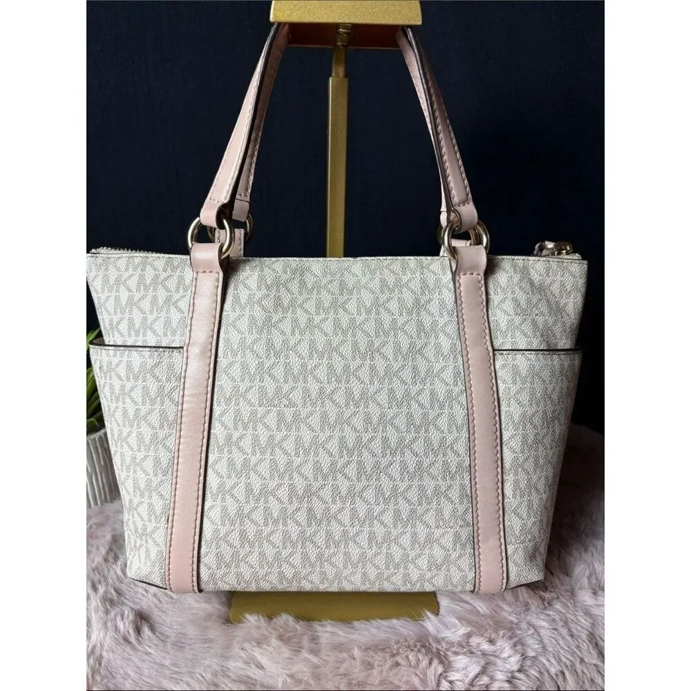Michael Kors smooth top
