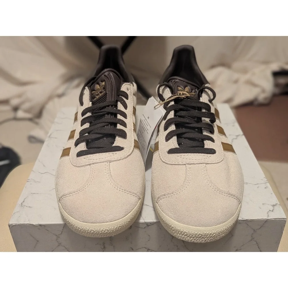 adidas product pair