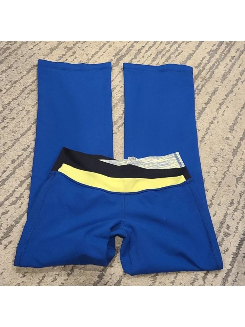 lululemon athletica spaceships are