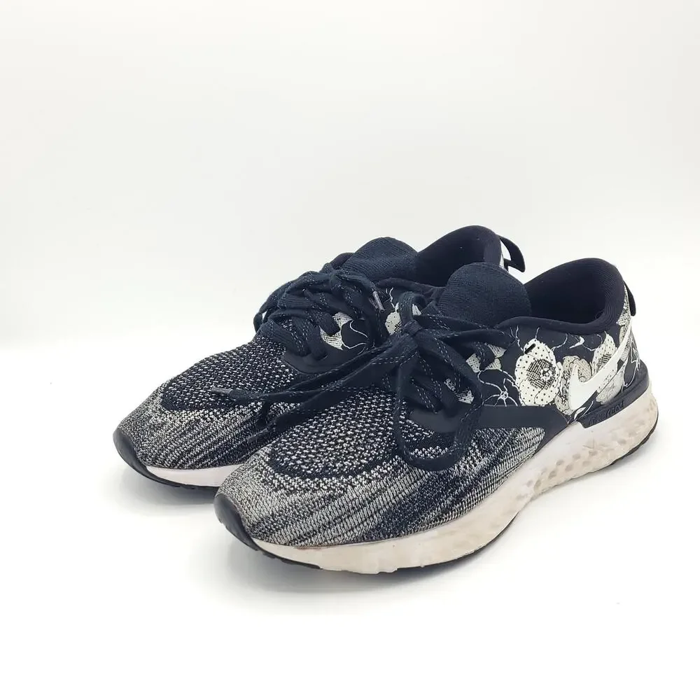 Nike Odyssey React 2 Flyknit Floral Black White AV6258-001 women's size 8.5