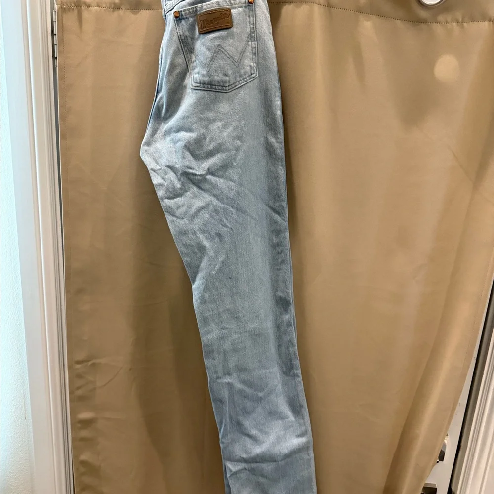 Wrangler relaxed cut