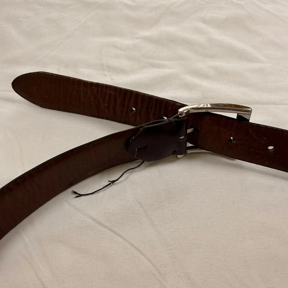 Cole Haan Mens Burgundy Leather Belt Solid Brass‎ Buckle USA Made A1934 Size 42