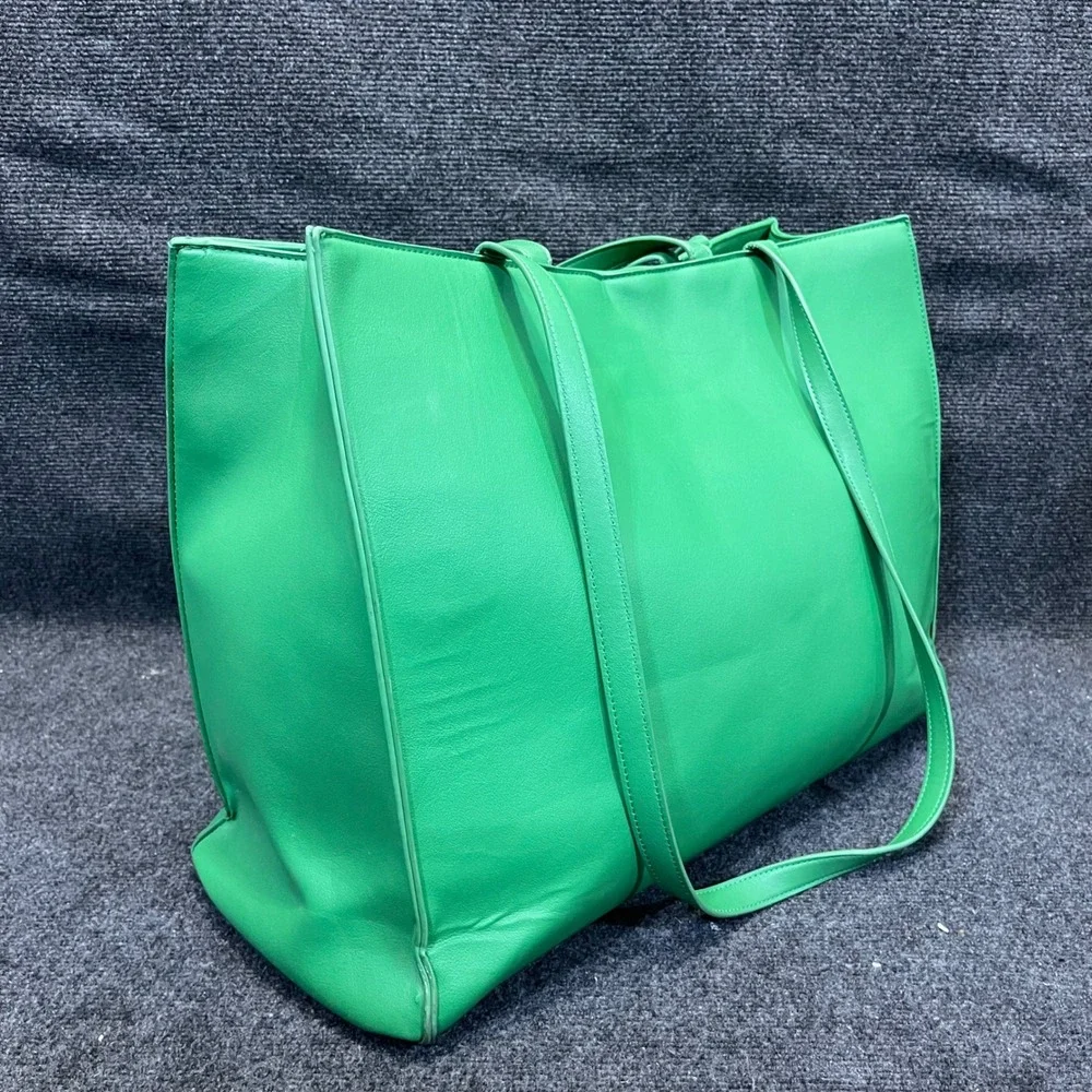 N/A tote fabric