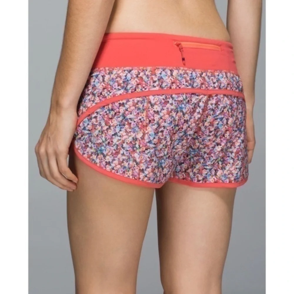 Lululemon Run Speed Short *4-way Stretch in Prism Petal Multicolor Floral Shorts