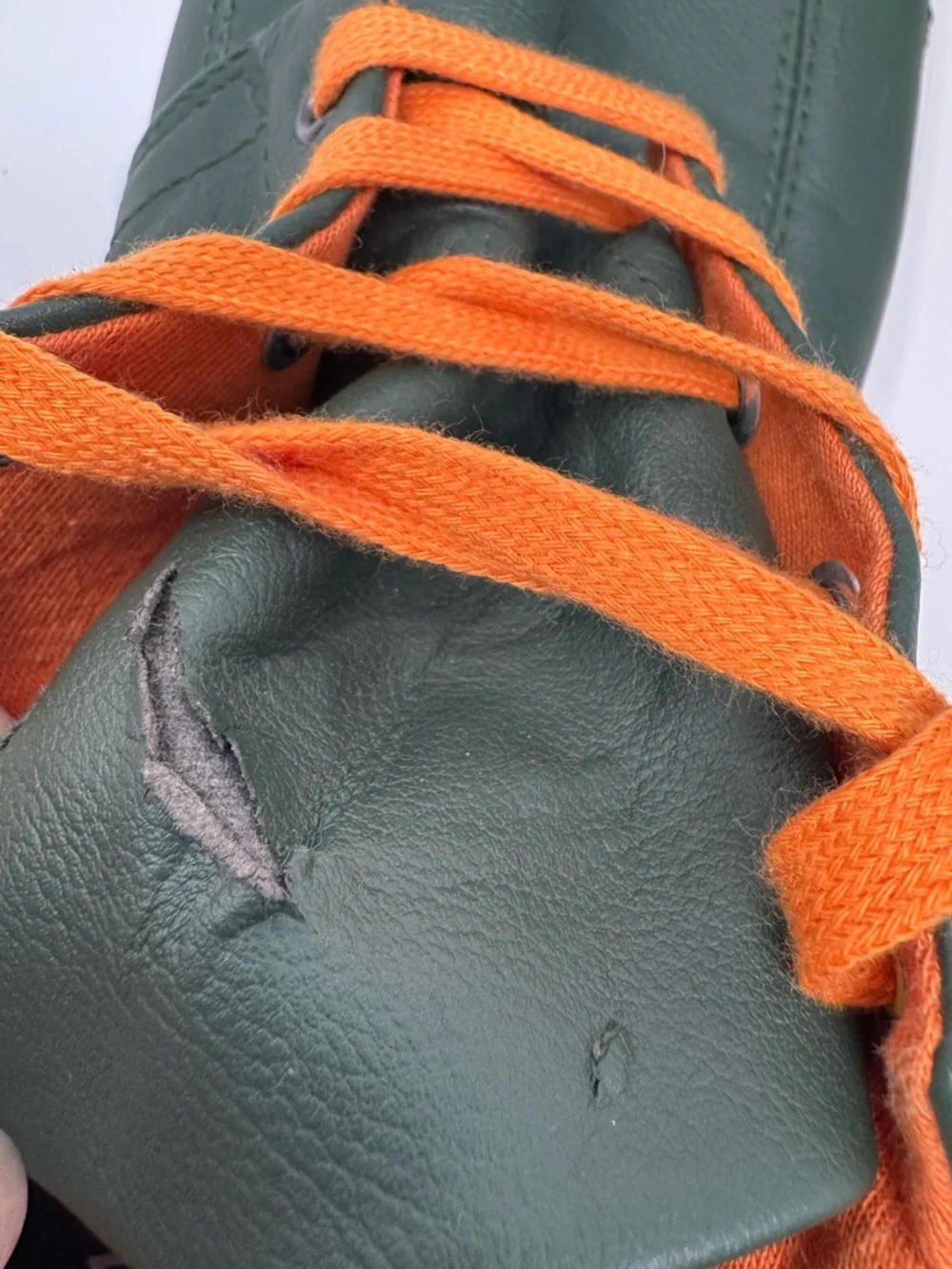 Aldo gently used
