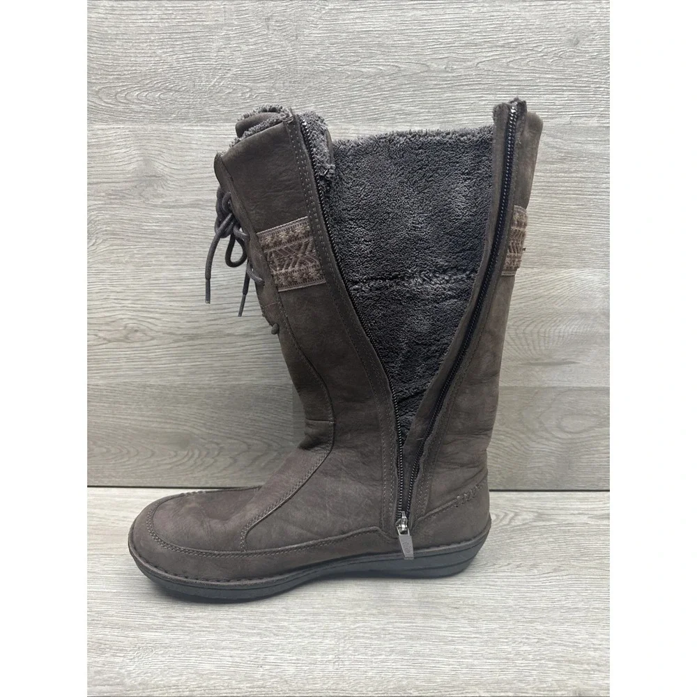 TEVA‎ Kiru Brown Nubuck Leather  Fleece Lined Mid Calf Boots Decorative Woven 8