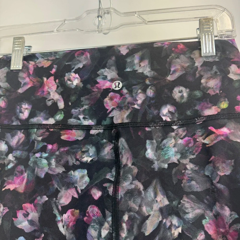 Lululemon Floral Print High Rise 7/8 Crop Leggings Multi‎ Color Womens Size 8