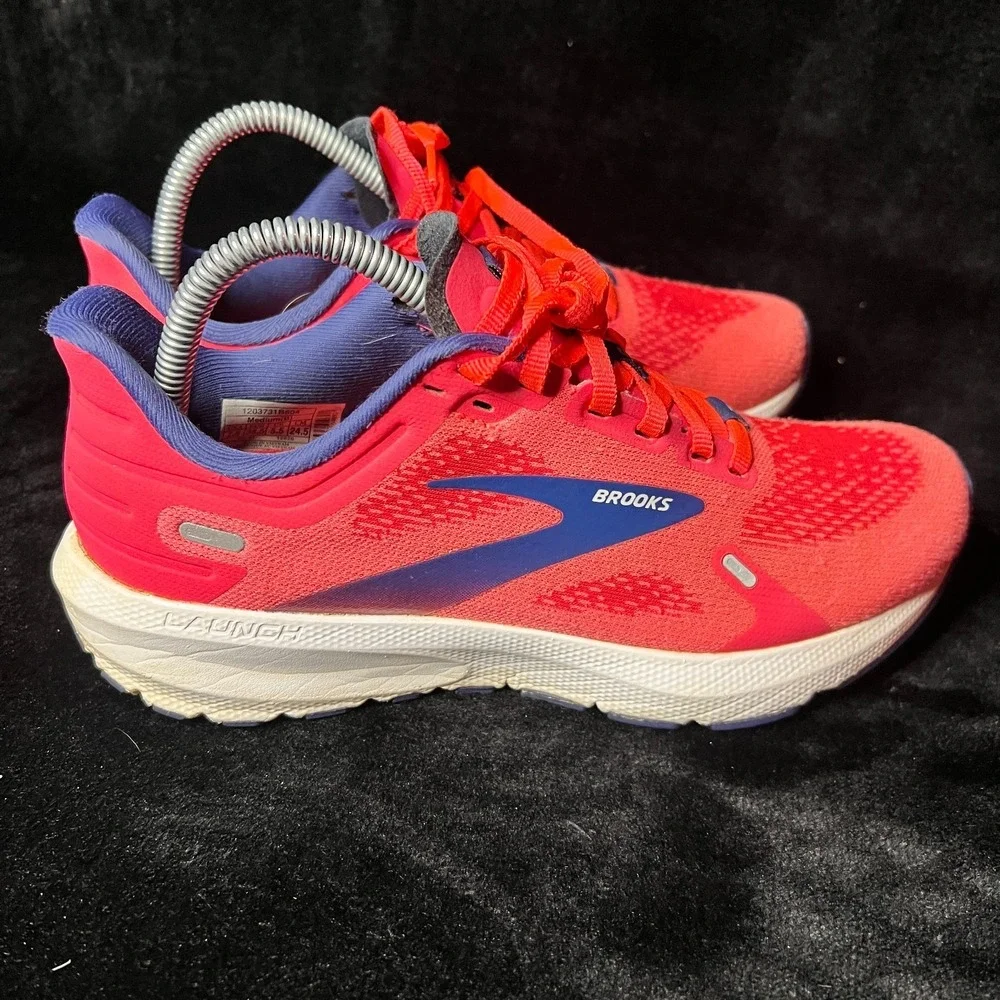 Brooks launch gts