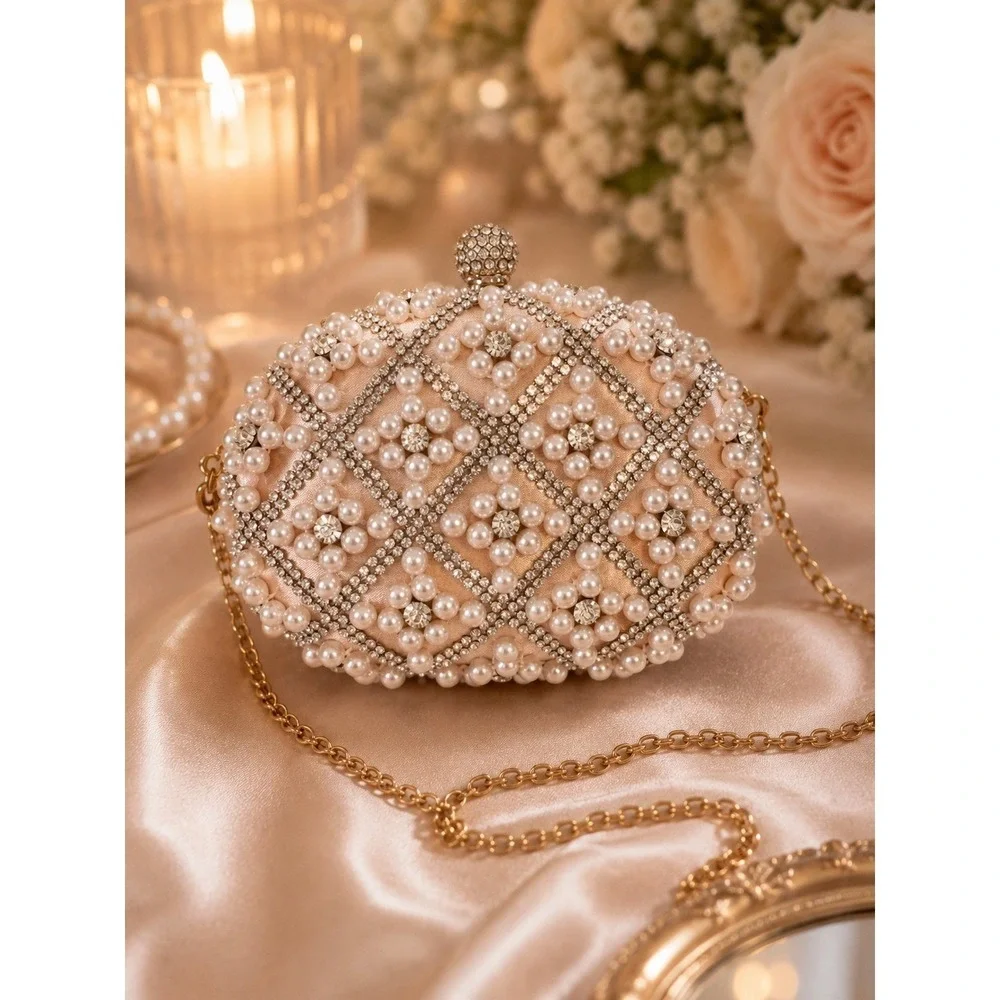 ALDO Pearl Rhinestone Clutch Bridal Wedding Guest Formal Party‎ Luxe Chic