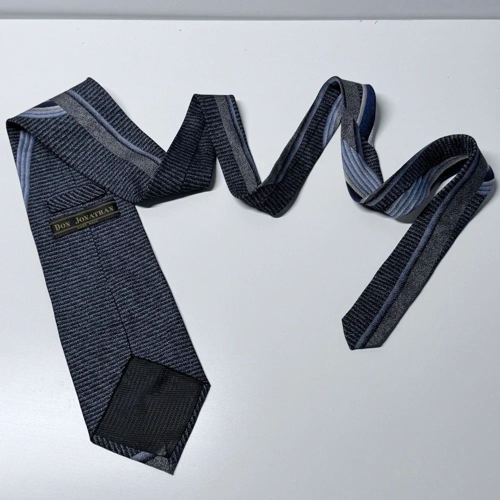 Don Jonathan wedding classic gray