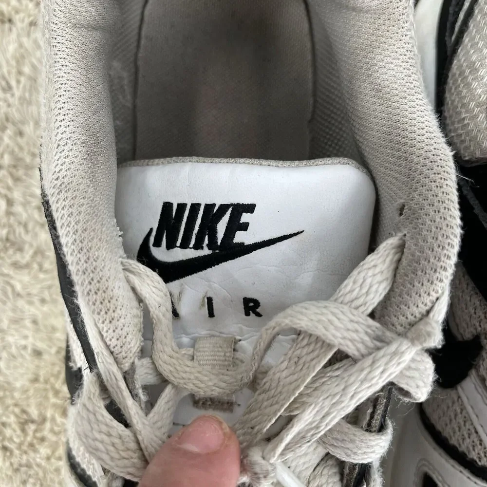 Nike sneaker air