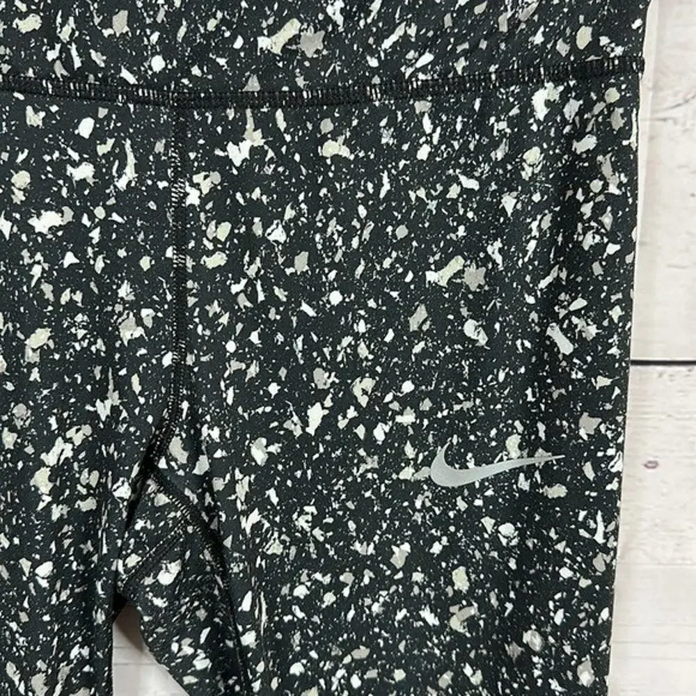 Nike womens leggings