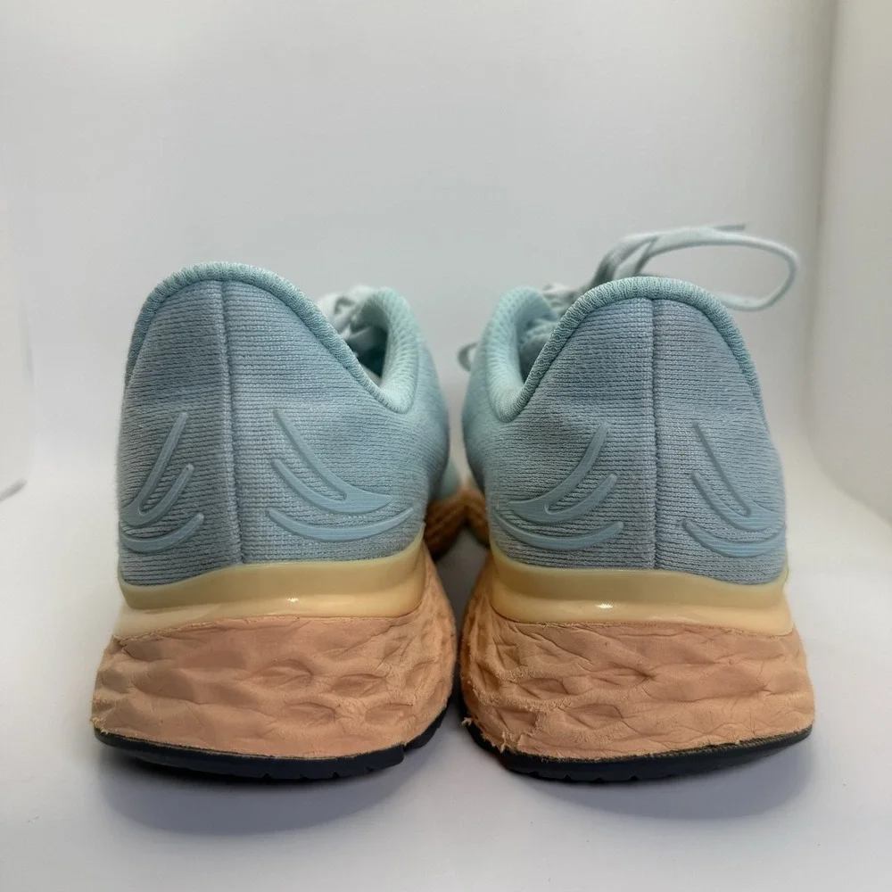 New Balance see photos
