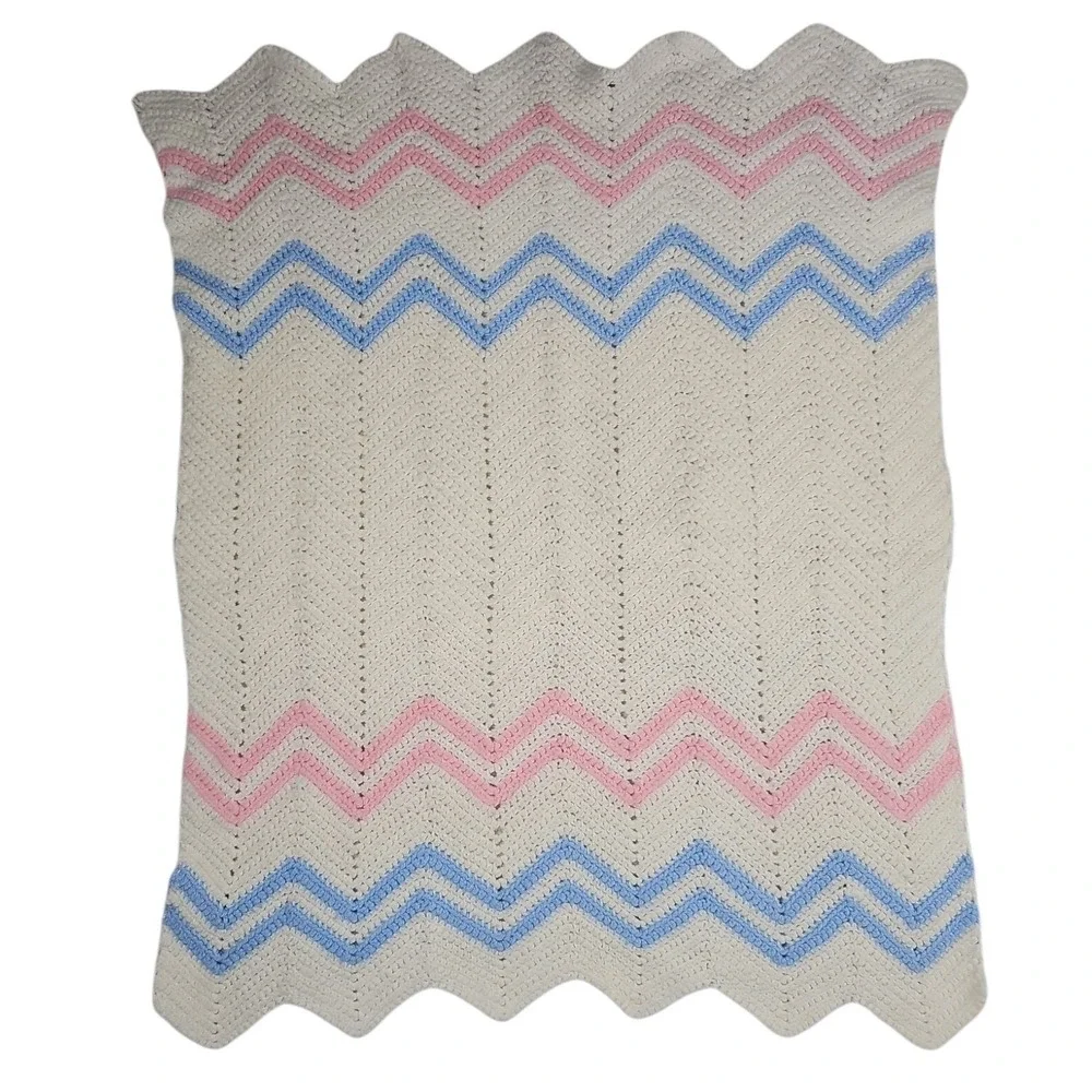 Handmade‎ Crochet Baby Blanket Set Chevron Pink Blue White