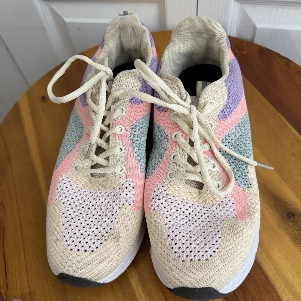 Muliticlor‎ Lace Up Tennis Shoes Womens Size 9.5 10 Travel Gym Workout Run Hike