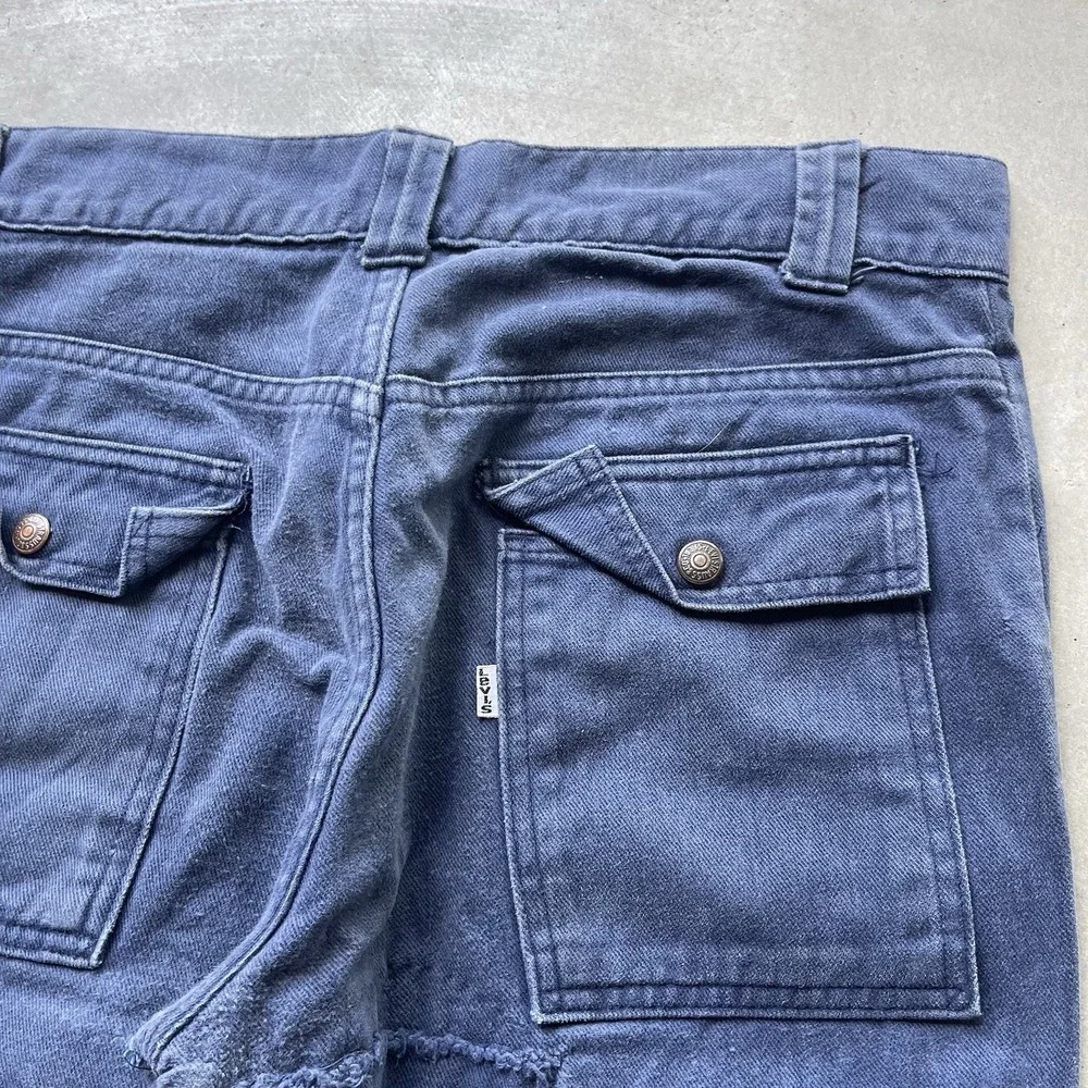 Levis repair distressing