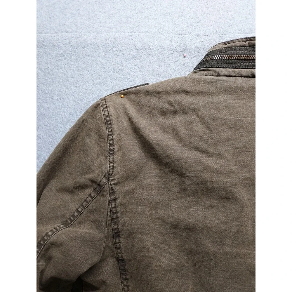 Levis pre owned