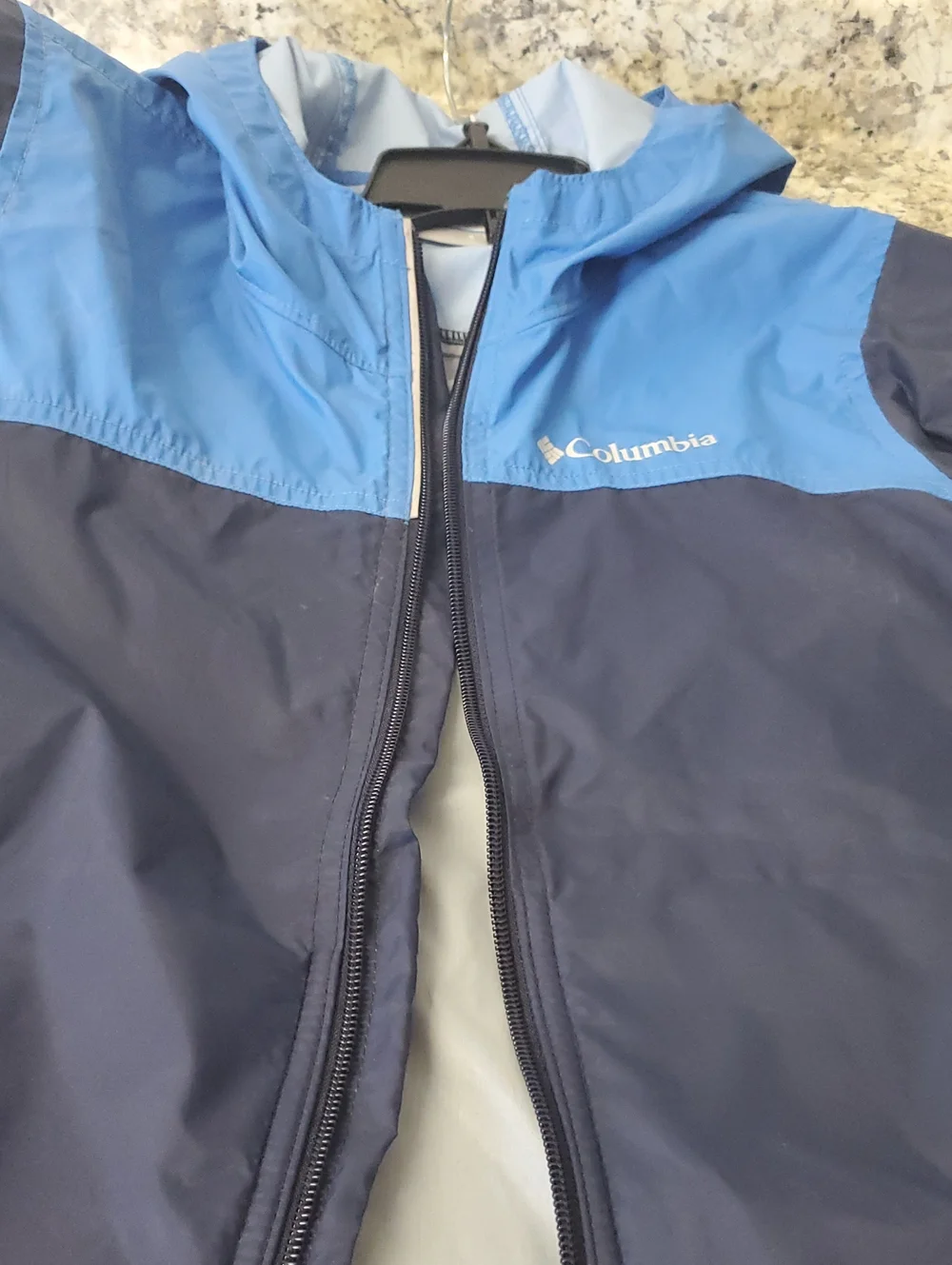 Columbia zipper chest blue