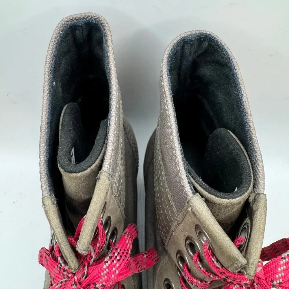 Sorel sale pair