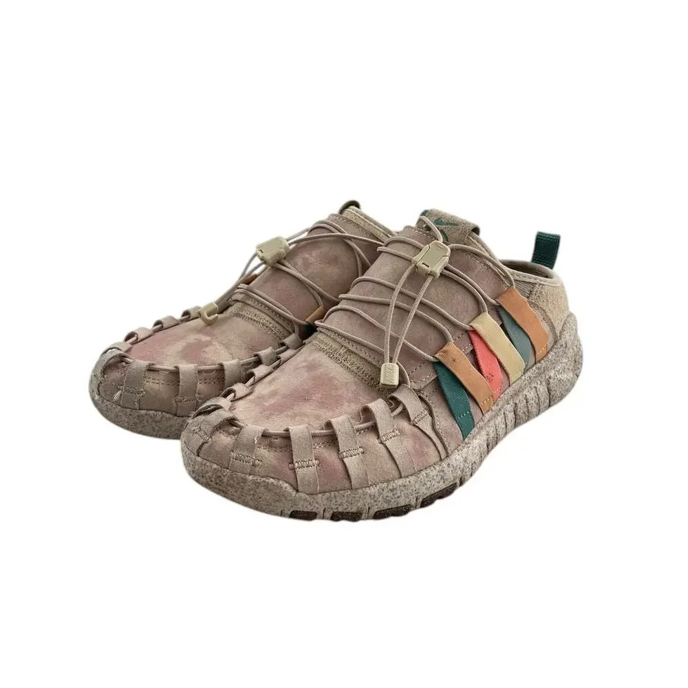 Nike step out