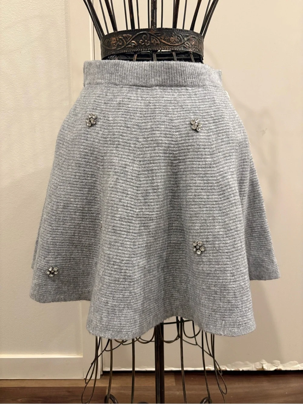 Embellished Light Gray Knit Circle Skirt