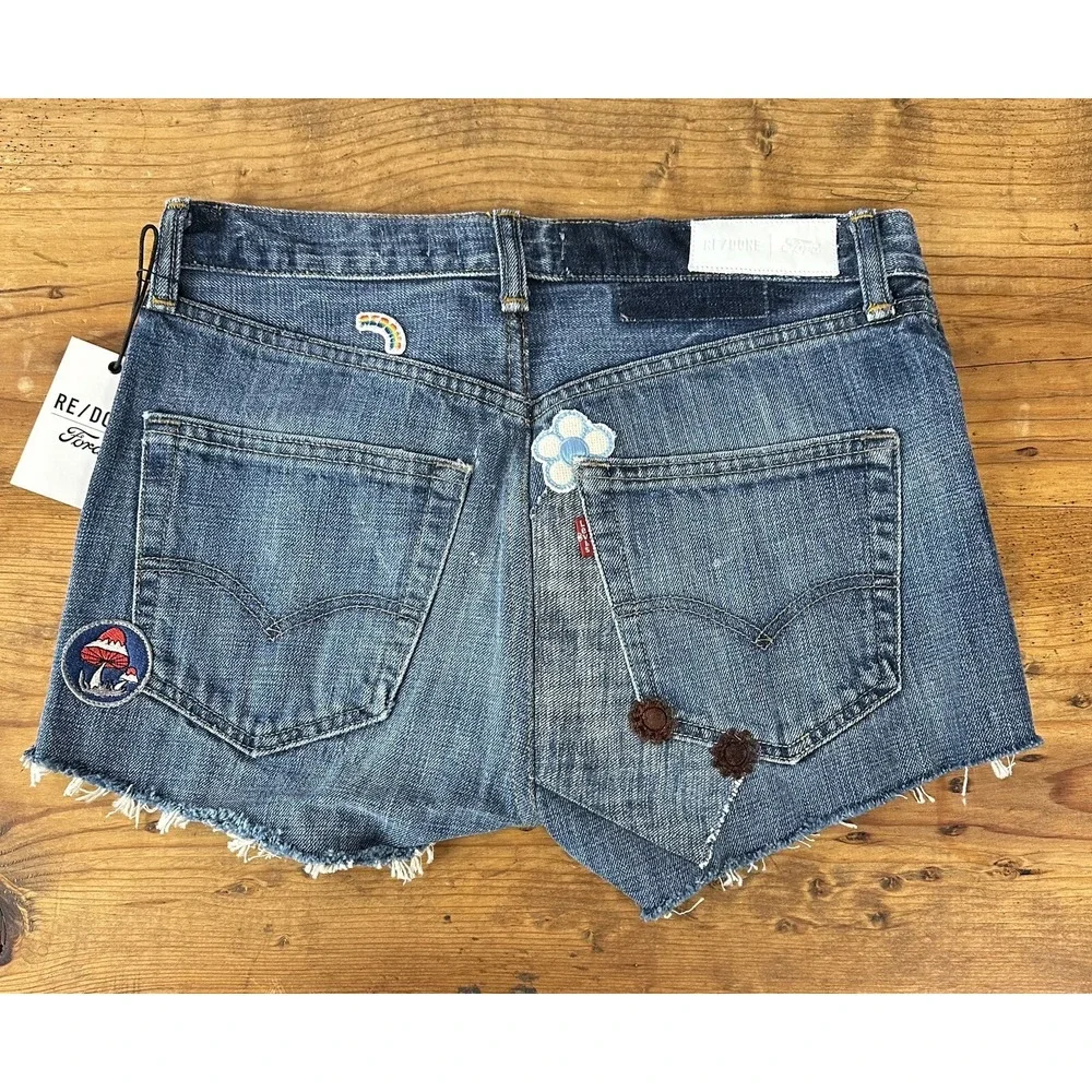 Levis re done