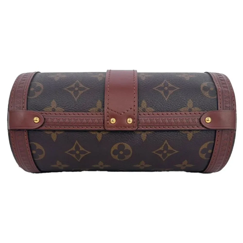 Louis Vuitton delivery duty