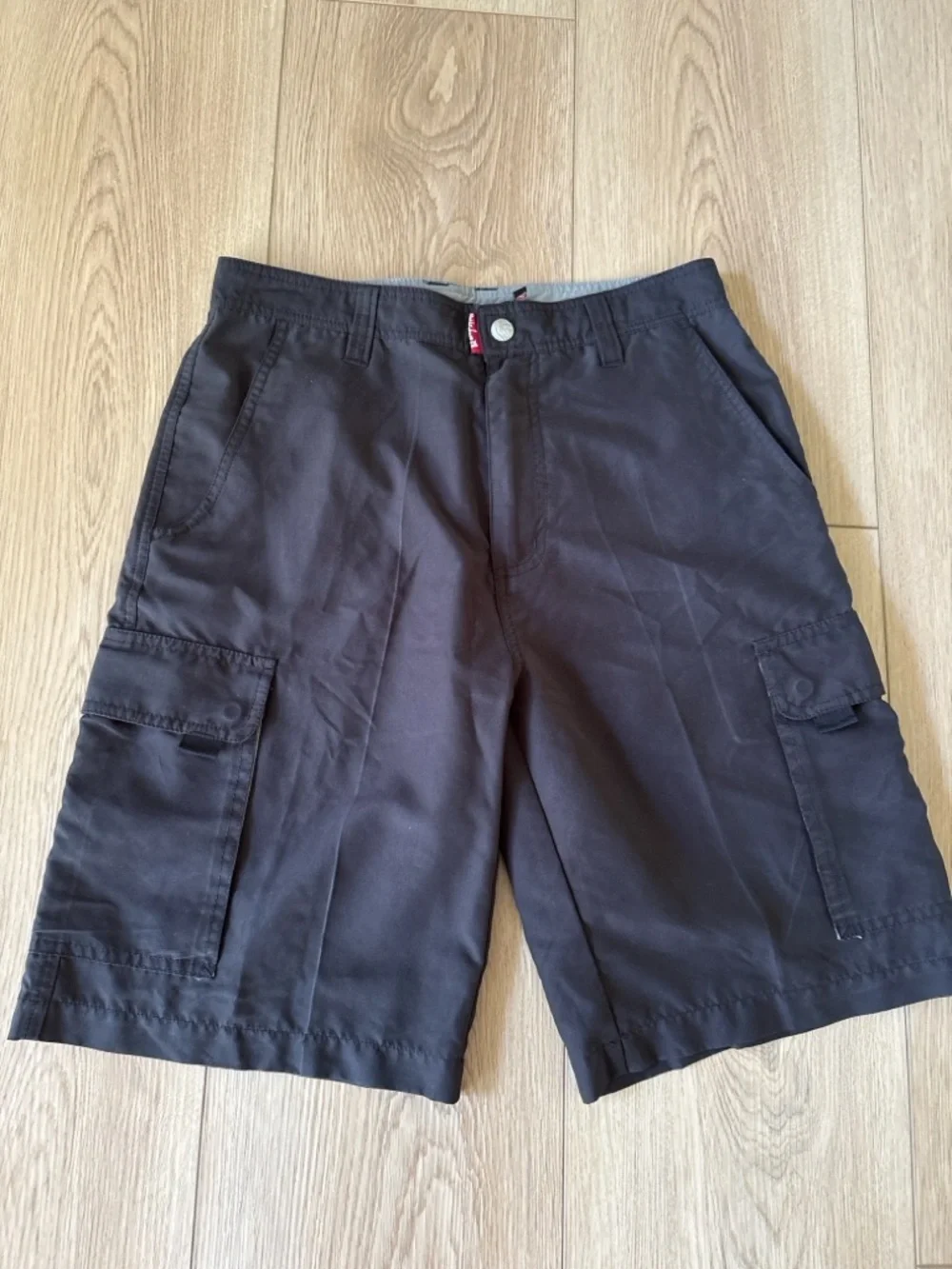 Quiksilver Cargo Shorts Men's Size 30‎ Black Flat Front Utility Casual