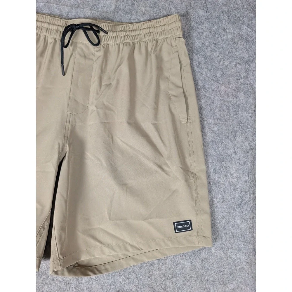 Volcom hybrid shorts