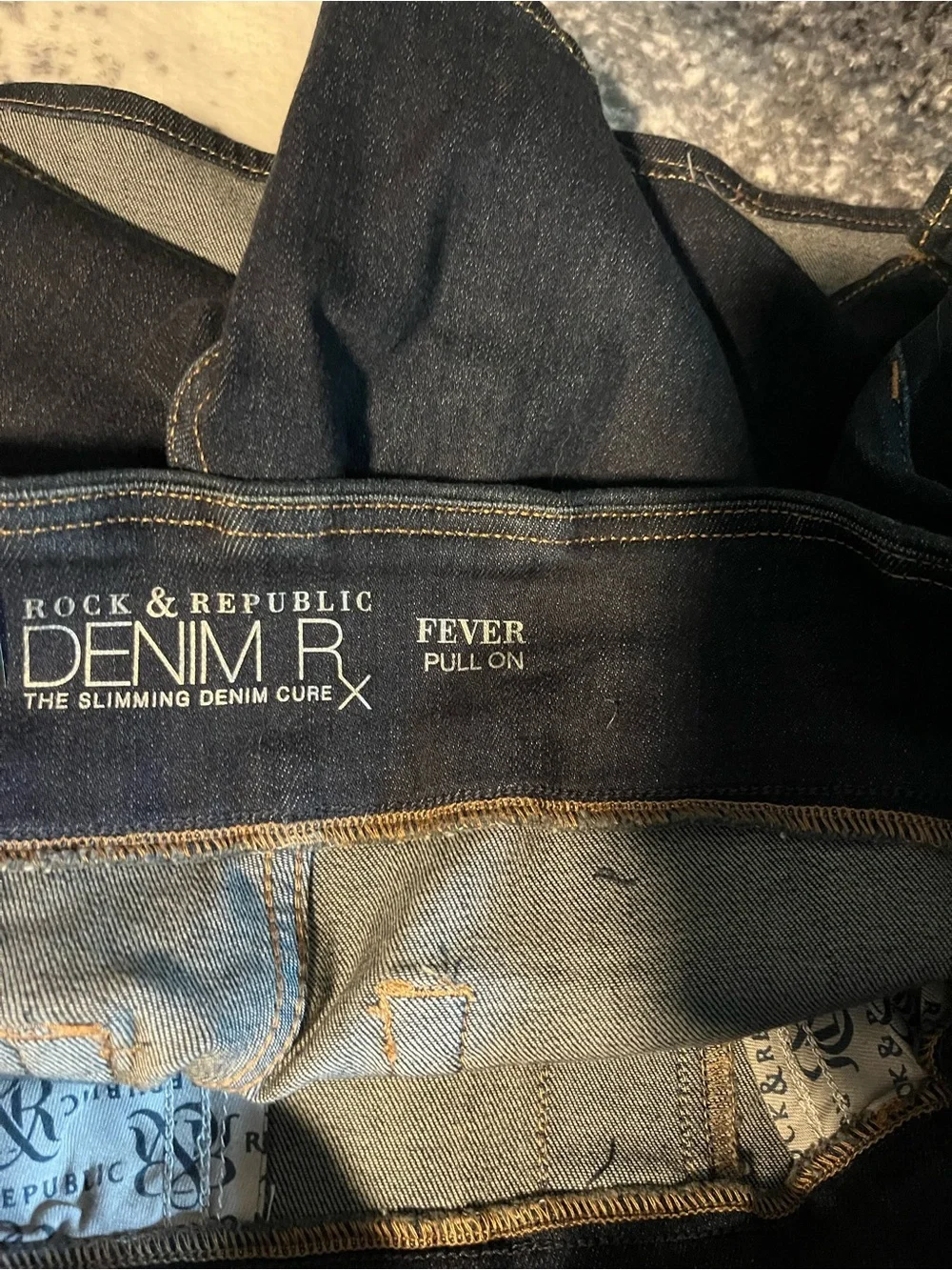 Rock & Republic pull denim