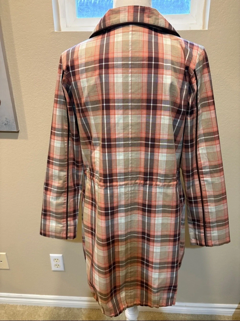 Lucy Navarra lightweight plaid