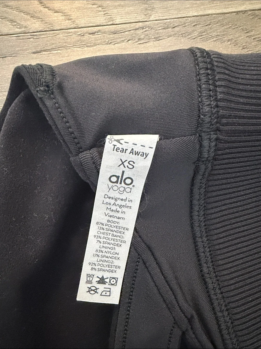 ALO Yoga streamlined racerback