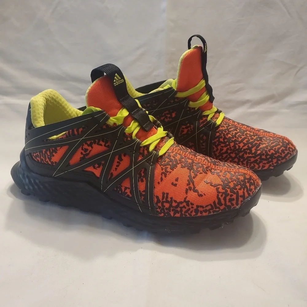 adidas Vigor Bounce Energy Black And Orange Men's Size 4 BY3448