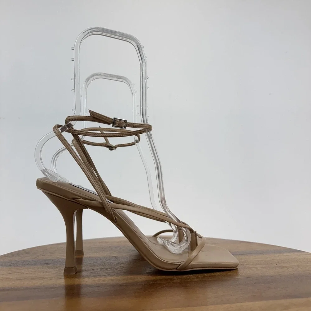 Steve Madden size standard