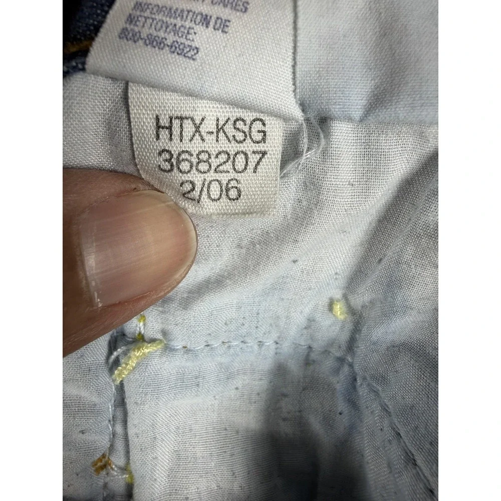 Tommy Hilfiger title tommy