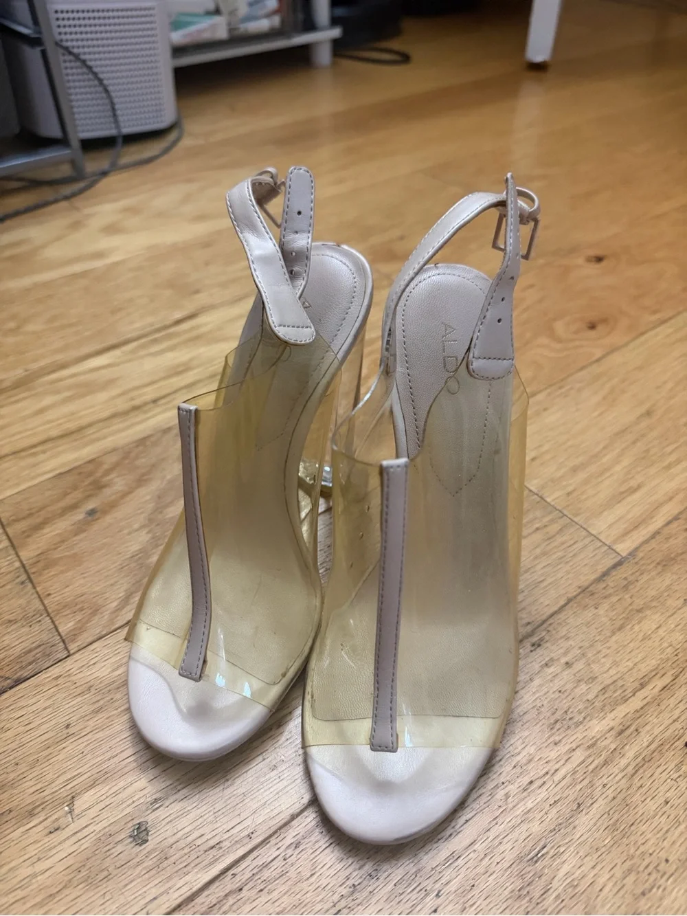 Aldo sleek clear