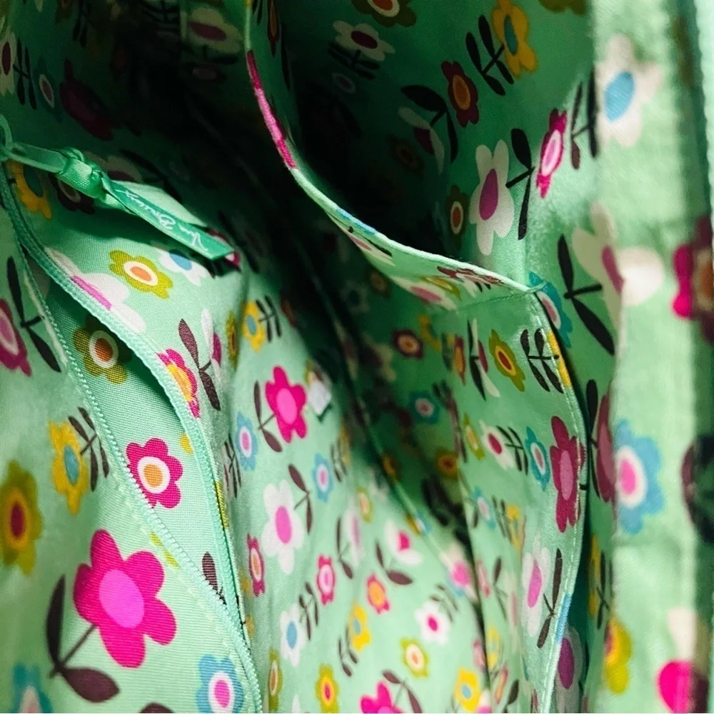 Vera Bradley has some