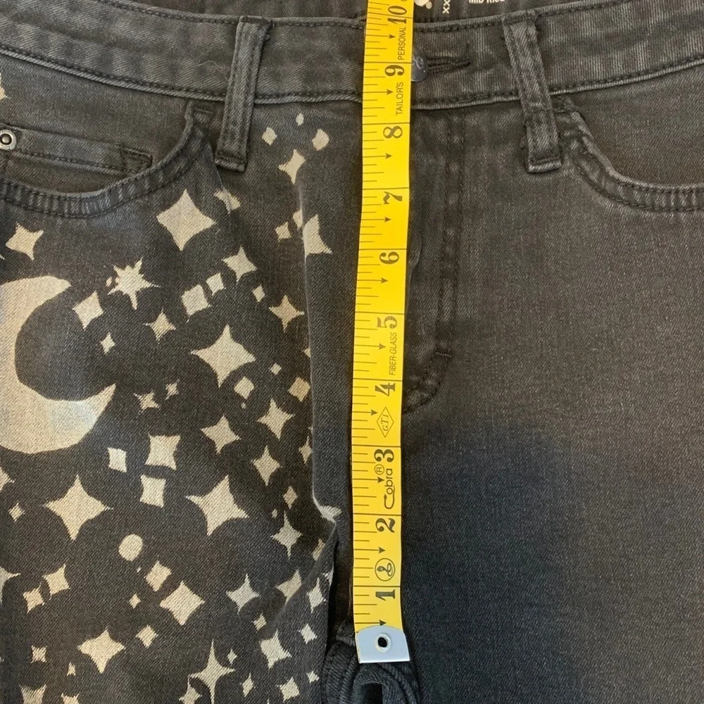 Lee unique stars