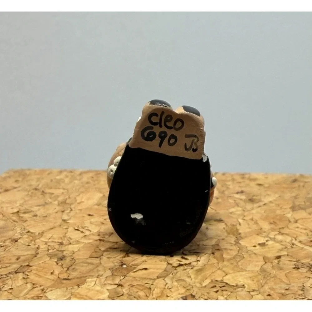 Cleo Teissedre uncommon vintage