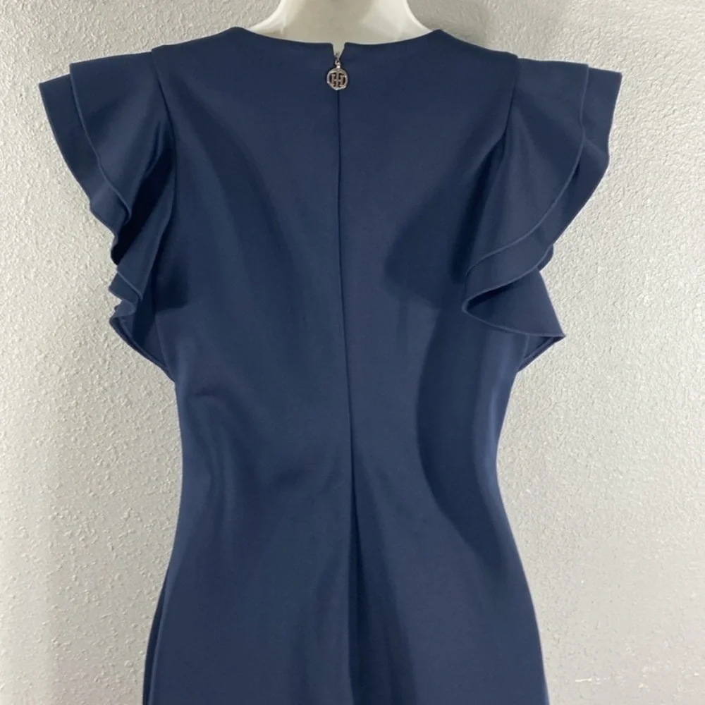 Tommy Hilfiger sleeve flutter