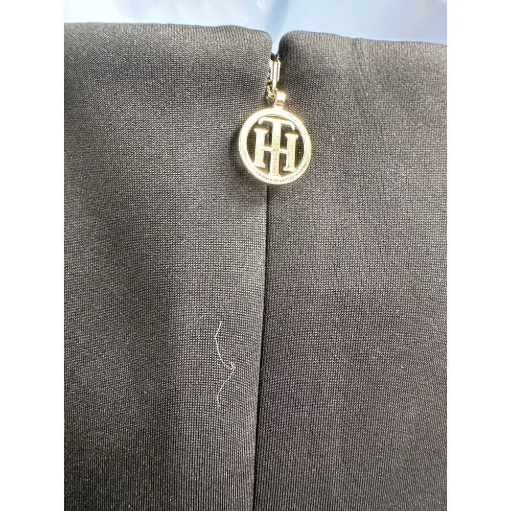 Tommy Hilfiger gleaming stud