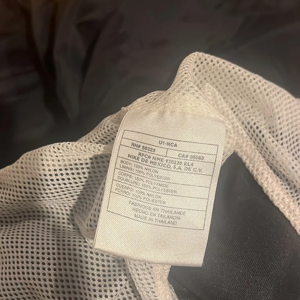 Nike Men’s Black Swim Trunks Size XL