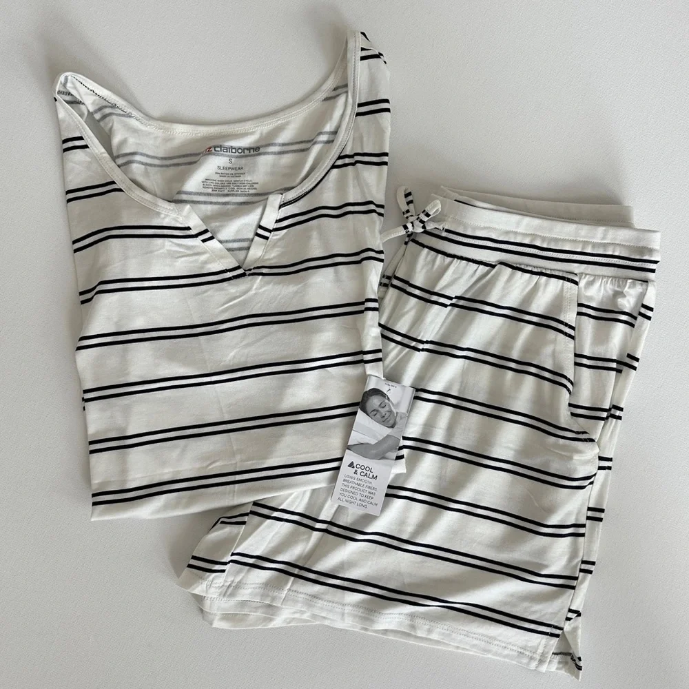 Liz Claiborne liz claiborne