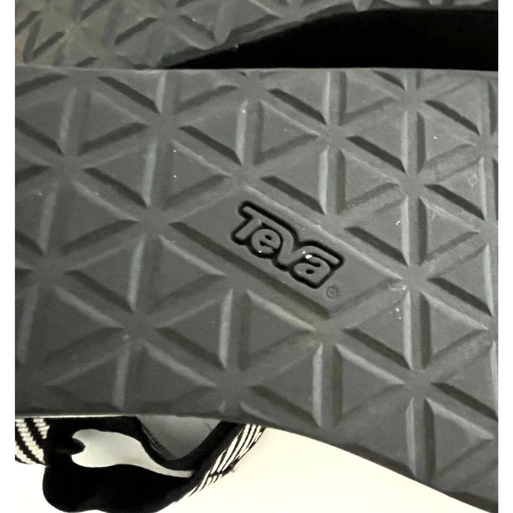Teva women flatform