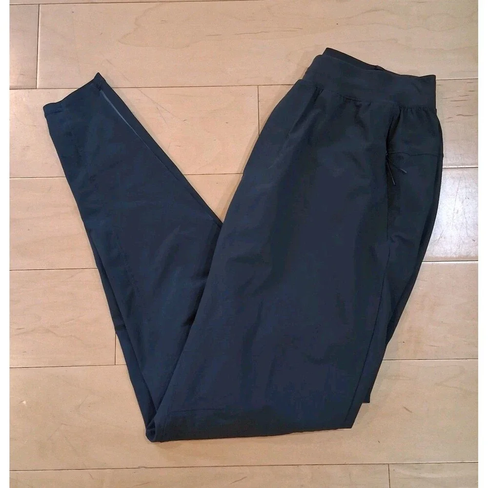 lululemon athletica designed run