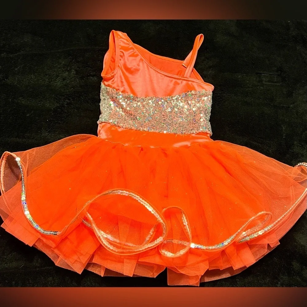 N/A dazzling orange